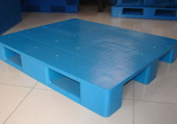 新時(shí)期下，托盤廠家當(dāng)順應(yīng)時(shí)代潮流，不斷推陳出新。